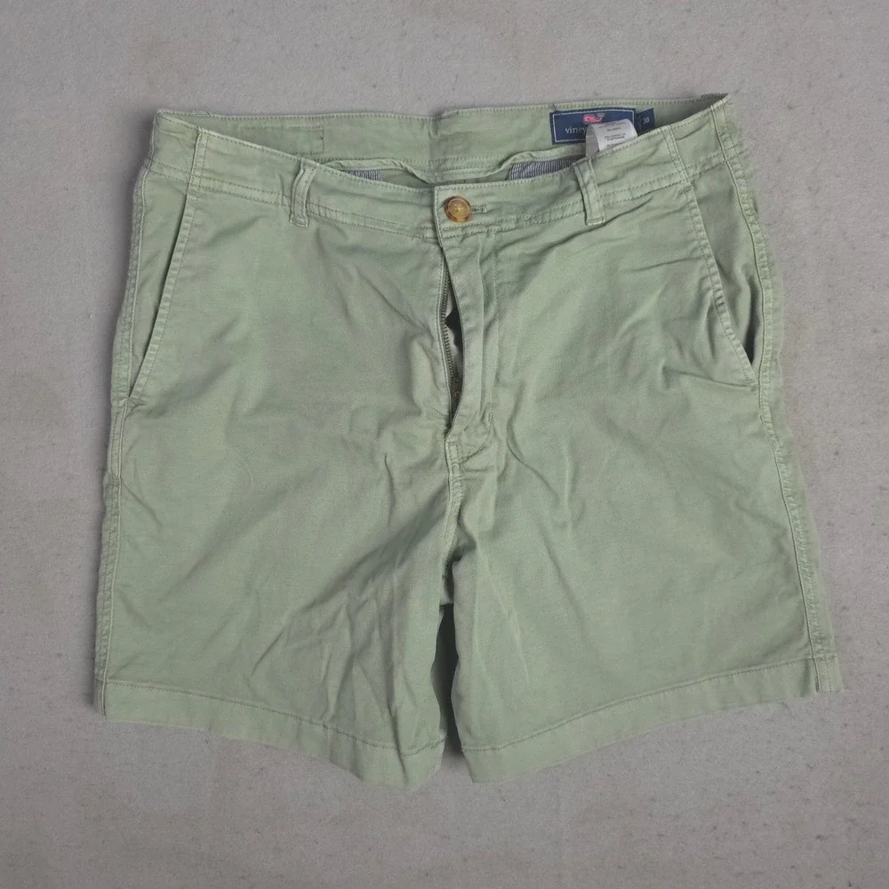 Vineyard Vines Men's Shorts Light‎ Green Chino Flat Front Size 30